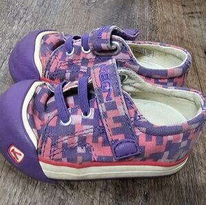 Keen Kids Purple and Pink Patterned Sneakers